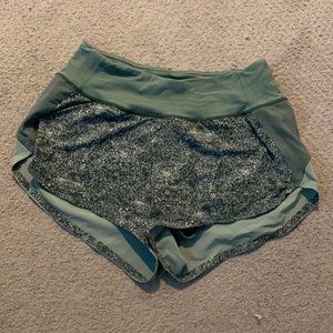 Outdoor Voices Short